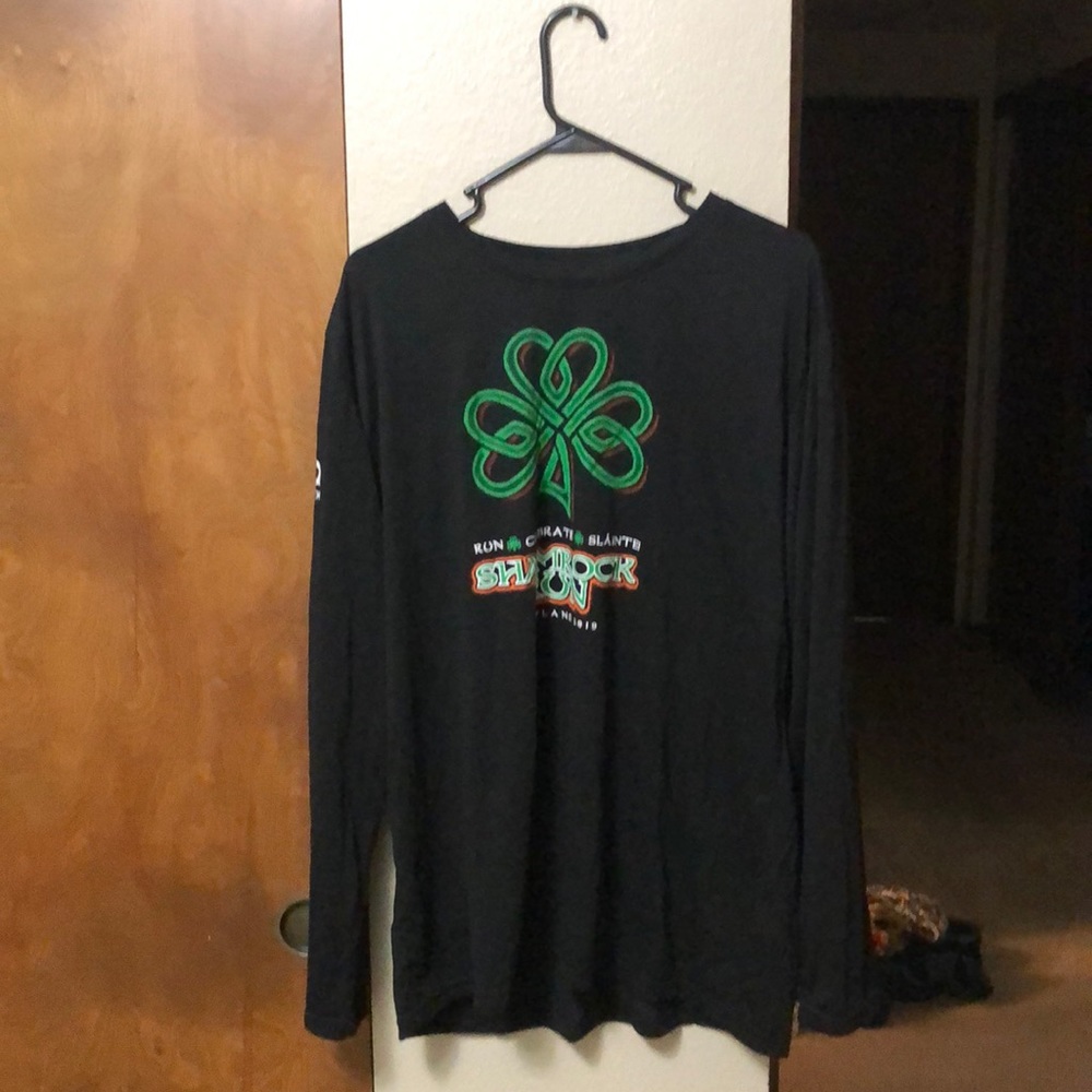 Extra large long sleeve running T-shirt